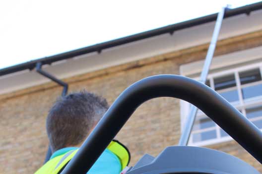 Divine Shine Gutter Cleaning